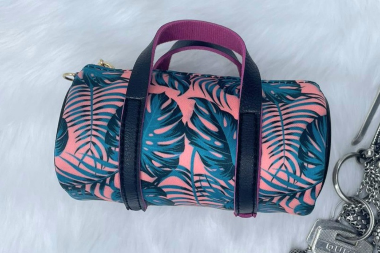 Azure Leaf Lipstick pouch