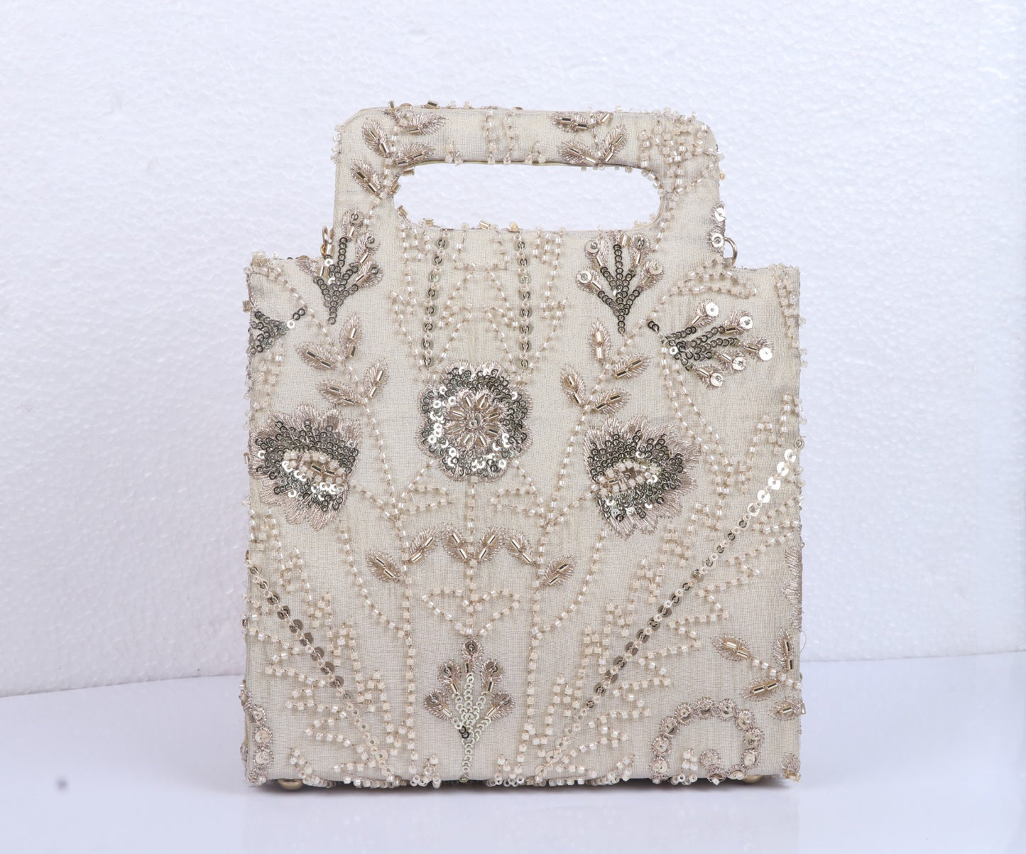 Hand-held cut dana clutch