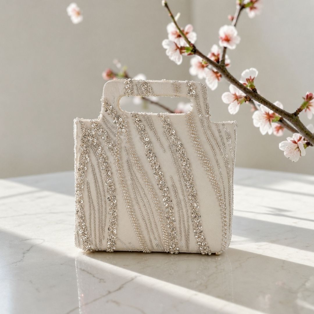 Hand-held Beaded jaal clutch-small