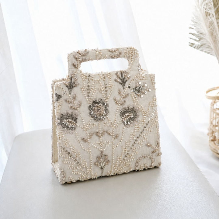 Hand-Held Cut Dana Clutch