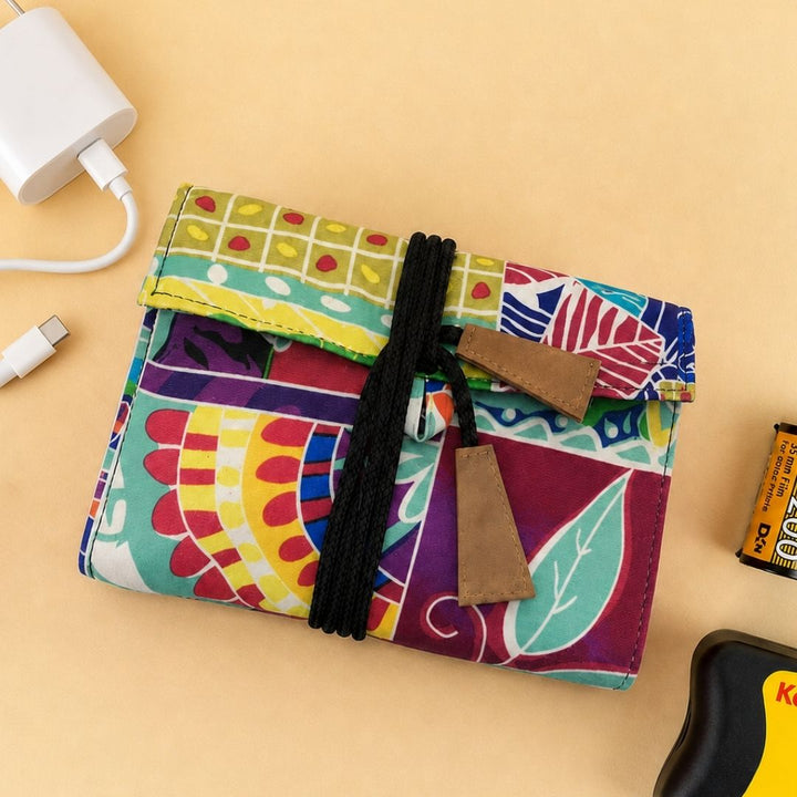 Multicolor Organizer for USB cables, chargers, electronic accessories