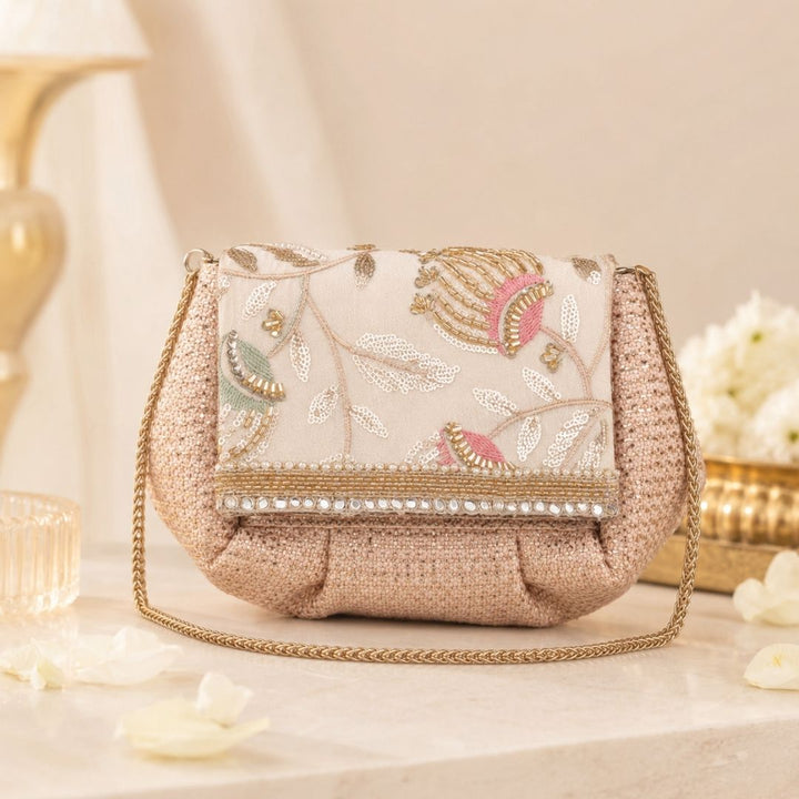 Flap Clutch Intricate