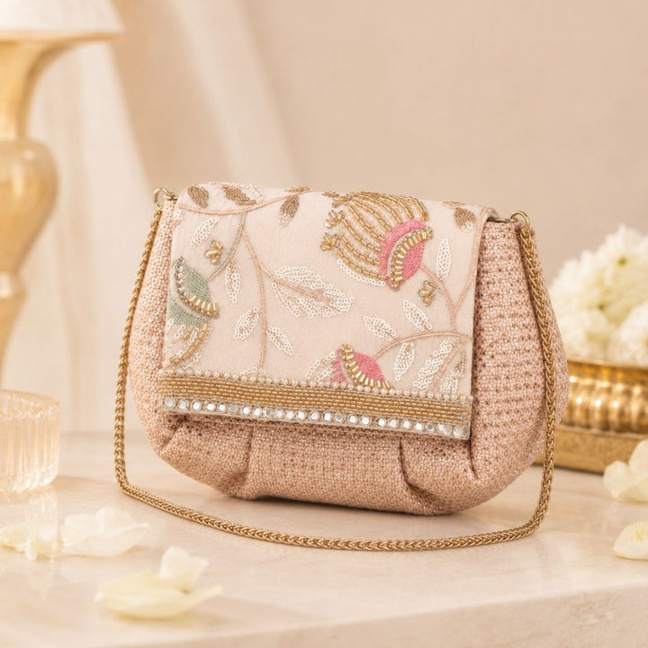 Flap Clutch Intricate