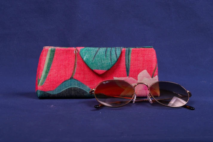 Floral Red Glare Box