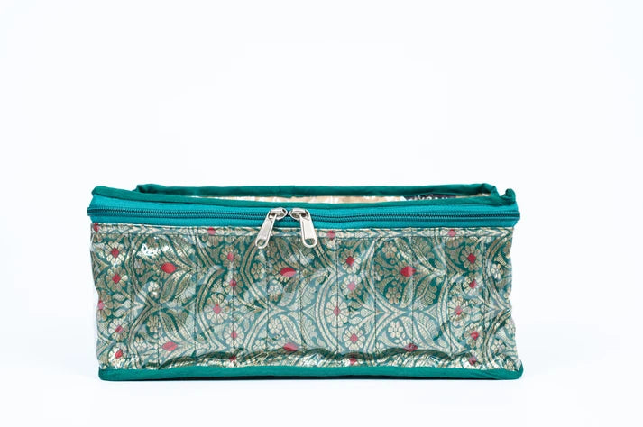 Partitioned Jewellery Organiser With Pouches (Green)
