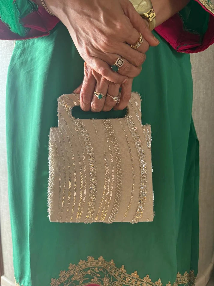 Hand-held Beaded jaal clutch-small