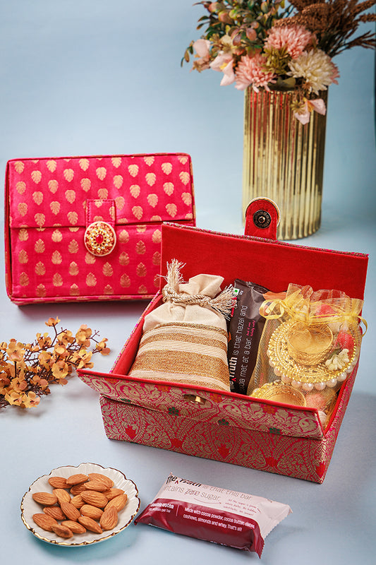 Festive cheer box