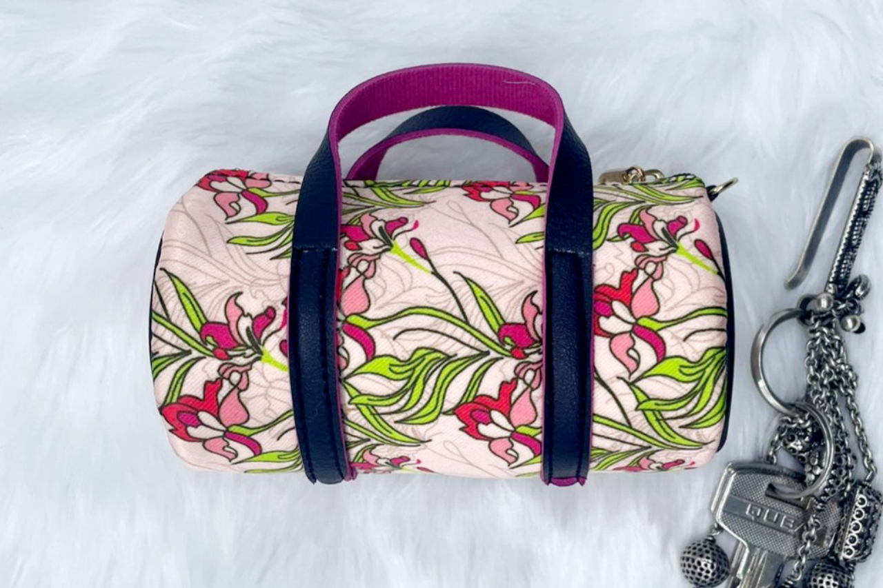Fresh Bloom Lipstick pouch