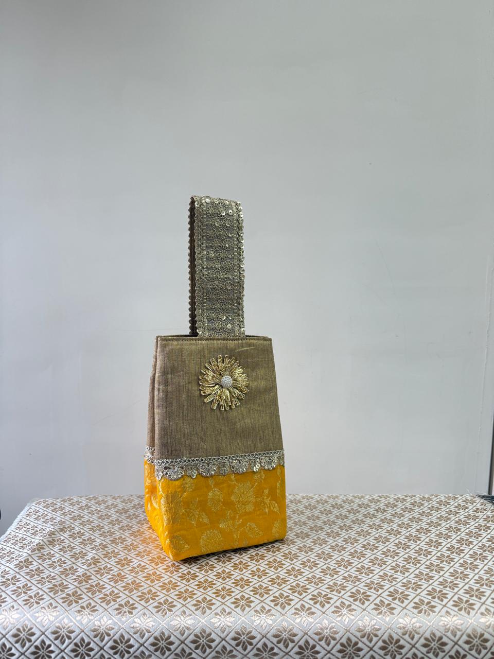 Little Yellow Potli