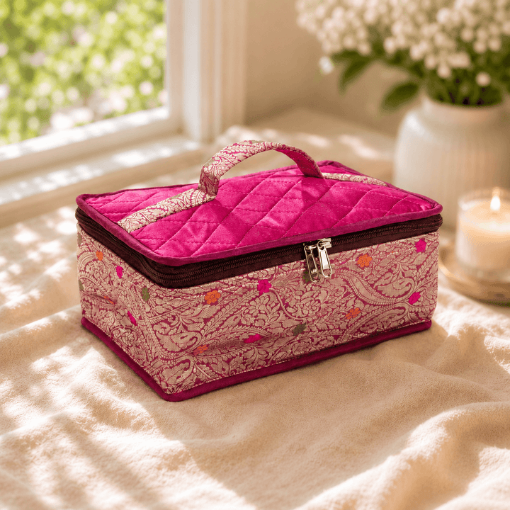 Set Pouch (Red)